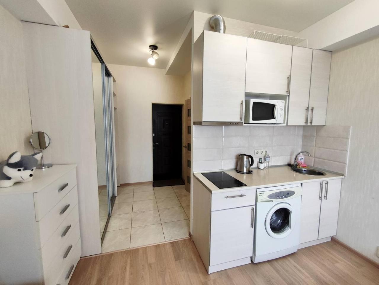 New Apartments In The City Center, Smart Tv Kharkiv Exterior photo